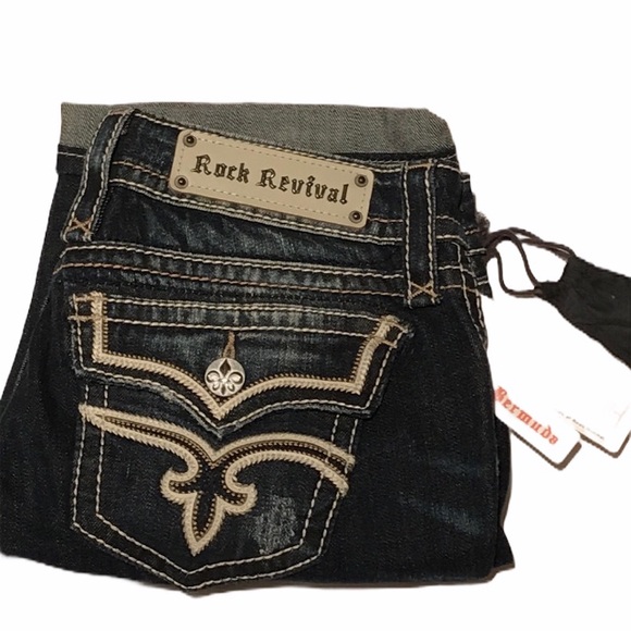 Rock Revival Pants - NWT ROCK REVIVAL Jean shorts Bermuda Anett 29 Hot!